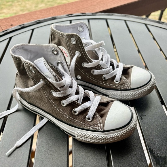 Toddler Boy Converse High Tops Size 12 - Picture 1 of 5